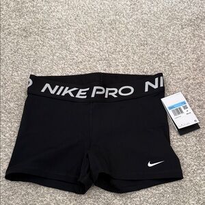 NWT Nike Pro 3” Shorts